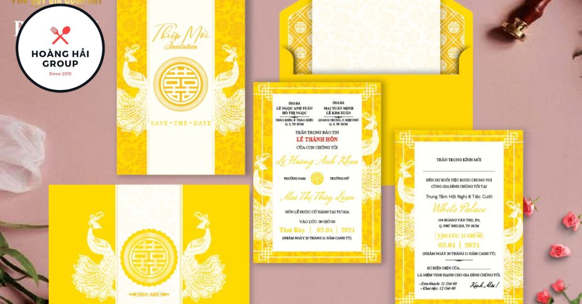 Mẫu thiệp cưới viền vàng 
