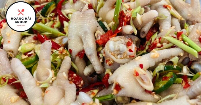 Cách làm chân gà sả tắc đơn giản chua ngọt tại nhà